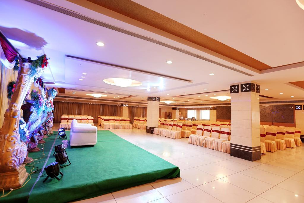 Hotel Swagath Grand Nagole Hyderabad Exterior foto