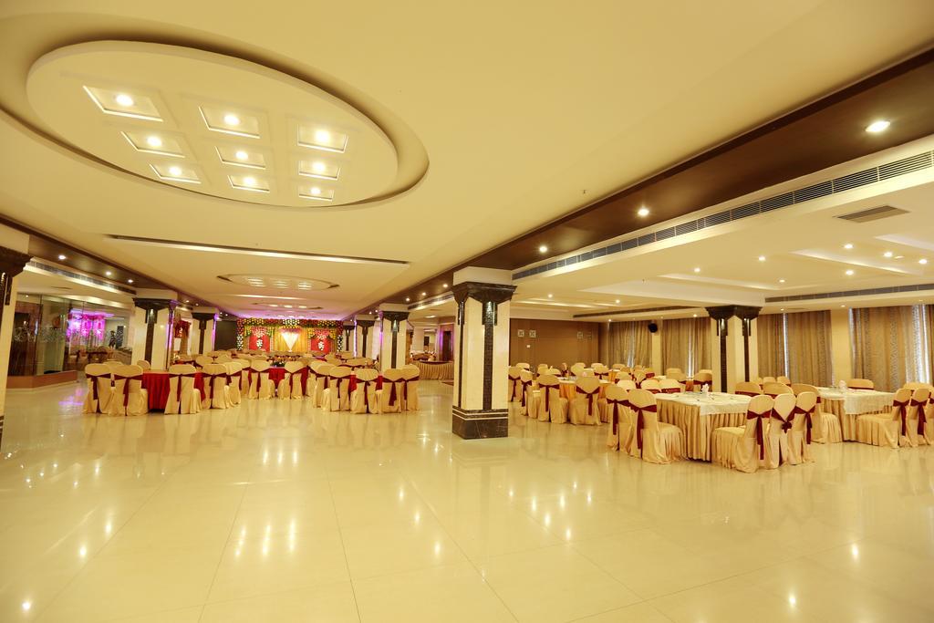 Hotel Swagath Grand Nagole Hyderabad Exterior foto