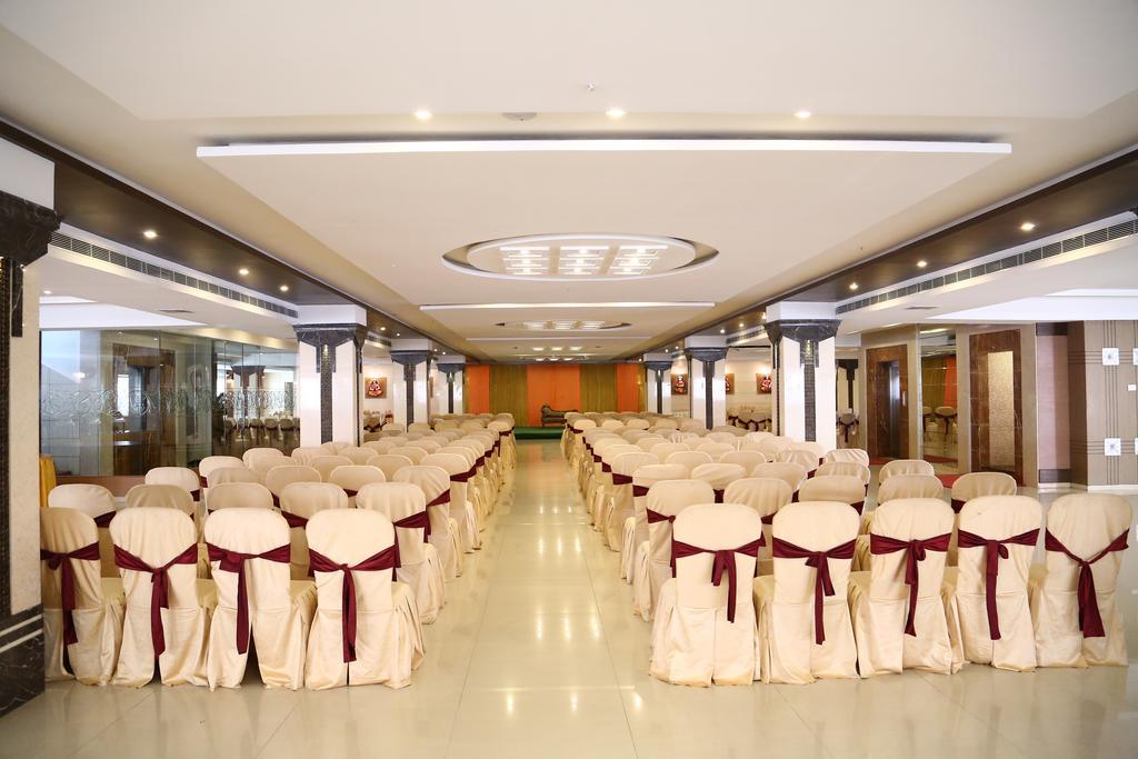 Hotel Swagath Grand Nagole Hyderabad Exterior foto