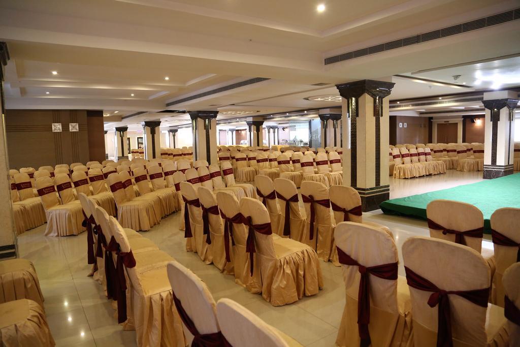 Hotel Swagath Grand Nagole Hyderabad Exterior foto